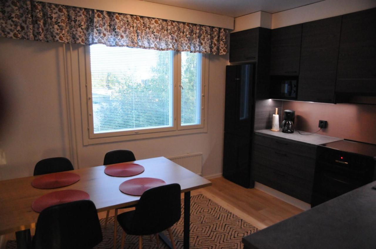 Apartment For Six Near Railway Station Rovaniemi Eksteriør billede